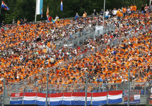 IN BEELD: Dutch Grand Prix begint aan bouw tribunes op Zandvoort