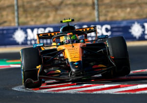 Norris daagt Ferrari's uit voor de bovenste plekken, Verstappen op flinke achterstand