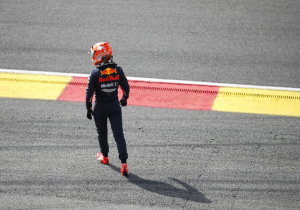 Verstappen tegen aanpassen circuits: "Onderdeel van de F1 en het racen"