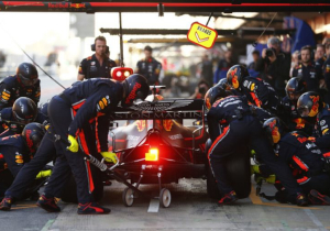 Ochtendsessie achtste testdag Barcelona: Vettel rap, Verstappen weinig productief