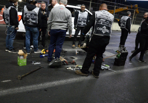 Fast food chain MOCKS Las Vegas Grand Prix farce