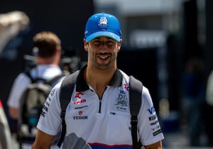 Marko hints at possible Ricciardo car 'swap' amid ultimatum rumours