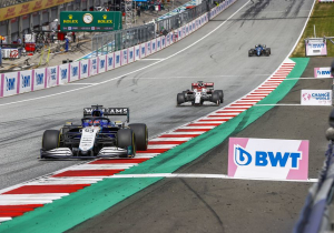 Alfa Romeo better than Williams despite impact of "special" Russell