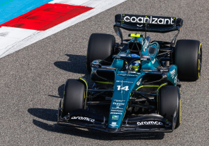 Mercedes back in the mix as Alonso continues stunning Aston Martin charge