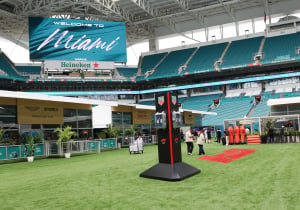 LIVE | Eerste vrije training Miami GP: Wie komt het beste uit de startblokken?
