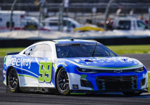 Daniel Suárez acaba 28° en la VERIZON 200 en Indianápolis de NASCAR