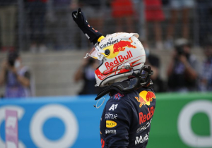 Verstappen laat zich niet afleiden door gedachte aan wereldtitel: 'Ben geen dromer'