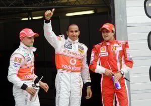 F1 star shares open heart surgery scars after life-saving op: 'I had no symptoms'