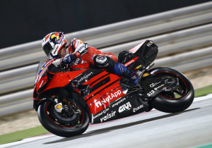 MotoGP-coureur Dovizioso in het ziekenhuis na ongeluk tijdens wedstrijd