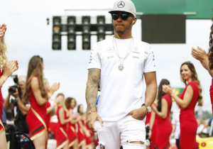 Voormalige Grid Girl van Lewis Hamilton omgekomen bij auto-ongeluk