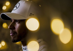 Hamilton: "Red Bull niet van het niveau Ferrari en Mercedes"