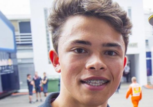 VIDEO:Tweede plaats én waanzinnig goede start van Nyck de Vries in de Formule 2!