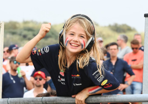 LIVE (gesloten) VANUIT ZANDVOORT: Verstappen bedankt Red Bull, Oranje-fans vieren feest