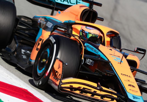 Ricciardo ziet minder door 18-inch voorbanden: "Zitten een beetje in de weg"