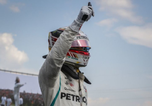 Hamilton grijpt poleposition: "Ferrari was de snelste, maar toen kwam de regen"