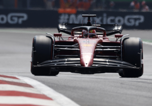 Charles Leclerc se estrella en las FP2 de México