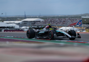 Mercedes baalt van gele vlag voor Hamilton: "Meer dan genoeg voor pole"