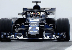 'RB14 beschadigd geraakt; Daniel Ricciardo vroegtijdig gestopt met test'