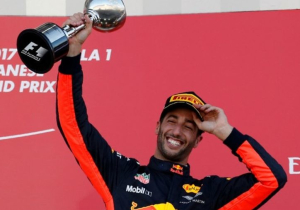 Daniel Ricciardo: 'Misschien zijn we wel favoriet voor 2018'