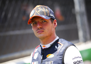 Verstappen lovend over fans na pole voor sprintrace: "Eigenlijk gewoon mijn thuisrace"