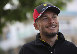 Ferrari-coureur Fisichella wijst ideale vervangers Hamilton aan: "Ricciardo of Antonelli"