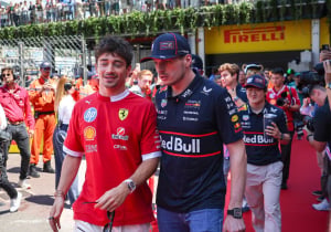 Leclerc en Verstappen dollen over karttijd: "Gewoon mooi"