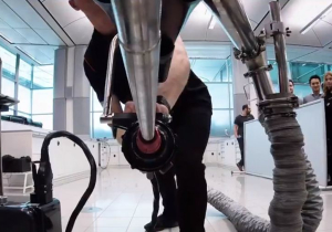 VIDEO: Eerste F1-auto van 2019 laat brullende motor horen!