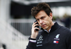 Mercedes could leave UK in event of no deal Brexit