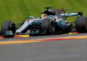 2e vrije training België: Hamilton de snelste, Verstappen boven Vettel