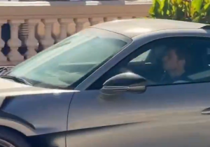 Dit zijn de auto's van Max Verstappen en Kelly Piquet in Monaco