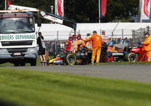 Verstappen reageert na crash: "Verloor de achterkant, maar vrijdag was goed"