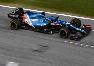 Alonso critical of F1 rulemakers for favouring top teams