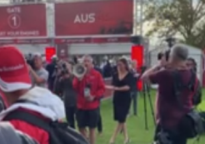 'GP Australië mogelijk zonder publiek, duizenden mensen voor dichte poort'