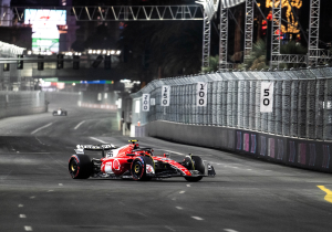Carlos Sainz, fuera en la Q1 de Abu Dhabi