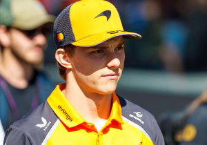 Piastri deelt complimenten aan Verstappen uit: "Remde gewoon te vroeg"