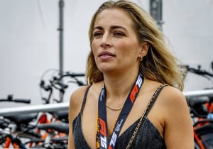 Shelly Sterk met oordoppen in Zandvoort door heftig ongeluk: "Dat weet niemand"