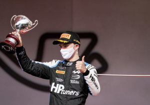 Alpine promote Piastri to reserve role after Zhou departure