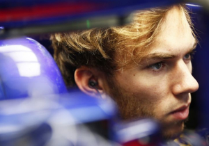 Gasly ontvangt officiële waarschuwing voor bijna incident met Hamilton