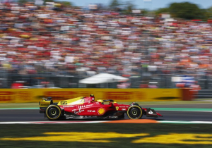 Sainz derde in kwalificatie Italië, maar "het doet pijn om achteraan te starten"