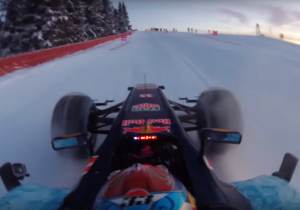VIDEO: Aan boord bij Verstappen door de sneeuw in Kitzbühel