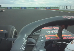 Verstappen over boordradio: "Wie is langzaam? Hamilton? Kunnen we winnen?"