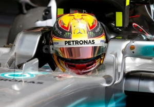 VIDEO: Lewis Hamilton neemt je mee over de Red Bull Ring