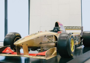 Brundle's laatste Formule 1-auto wordt geveild