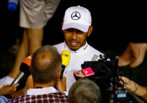 Hamilton over voorsprong op Vettel: "Bijna niet te bevatten"