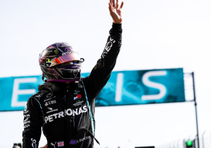 Hamilton goes through pain barrier to break Schumacher's F1 win record