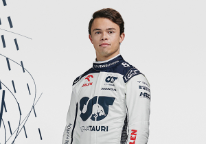 Street sleepers, NBA winks and hunger for F1 - Nyck De Vries' special journey