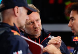 Horner labelled star driver a 'risk' after slow start