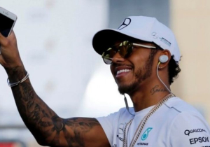 Lewis is hot favourite but Max is ready - Nigel Mansell