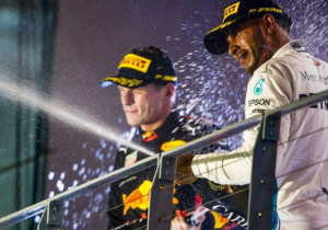 "Iedereen kijkt naar Lewis, maar Verstappen is pas echt indrukwekkend"