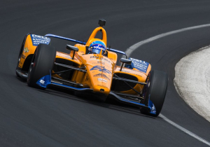 Alonso onder druk: 'Volgend weekend voorlopig laatste kans op triple crown'